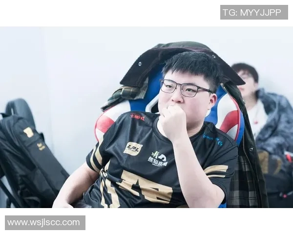 CSGO战术排行榜揭晓RNG战队荣登第三名引发热议 CSGO战术排行榜揭晓RNG战队荣登第三名引发热议