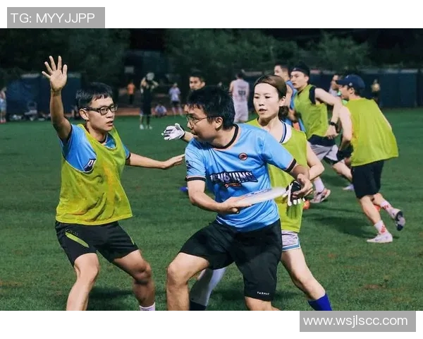 广州飞盘队的阵地战策略与战术分析探讨