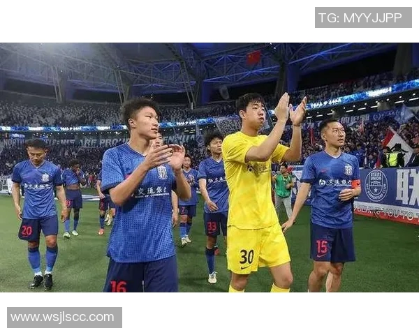 杭州足球队个人能力引发热议球迷对球员表现褒贬不一