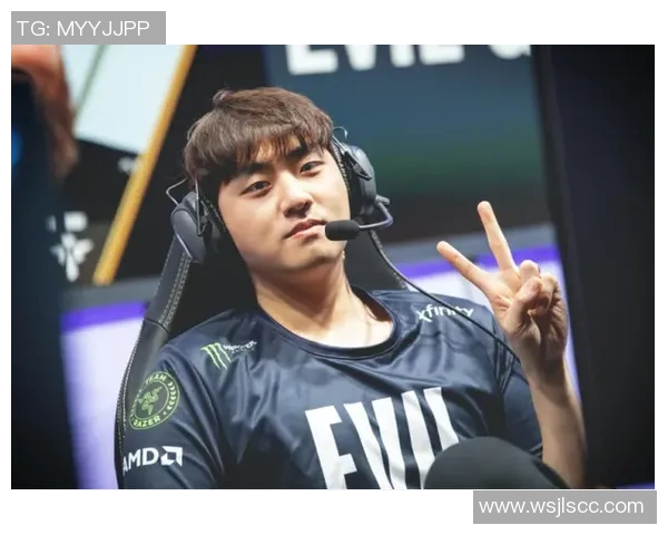 深度对话周娜分享她在CSGO中的成长与挑战经历