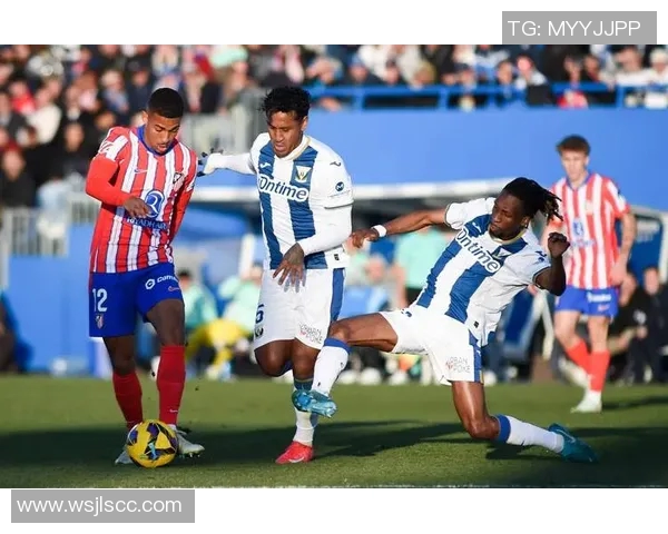 巴萨与巴黎2020年巅峰对决回顾球迷心中的经典之战