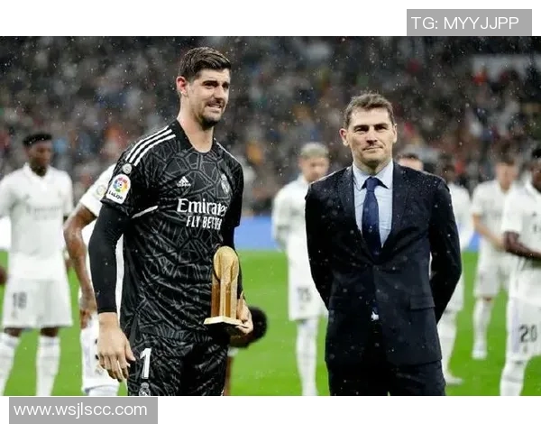 库尔图瓦的守门传奇与职业生涯的辉煌成就解析