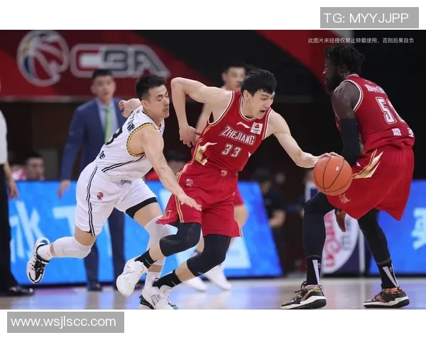 2018年CBA精彩对决回顾浙江队与广东队的巅峰对抗录像分析