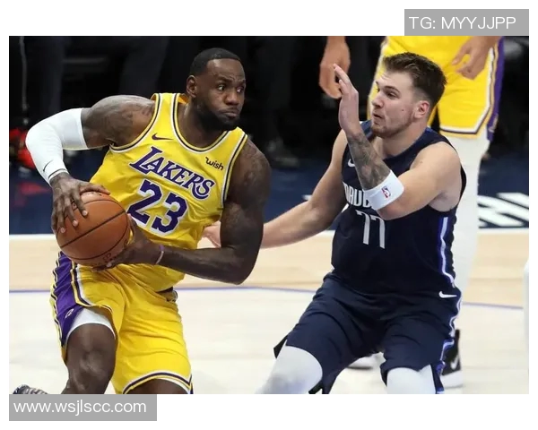 2019年1月19日勇士与快船的激烈对决回顾与精彩瞬间分析