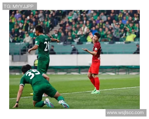 中超精彩对决回放北京队与上海队的巅峰之战全程回顾